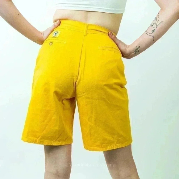 Vintage 80s Duckhead High Rise Mom Pleated Yellow Shorts - Picture 6 of 10